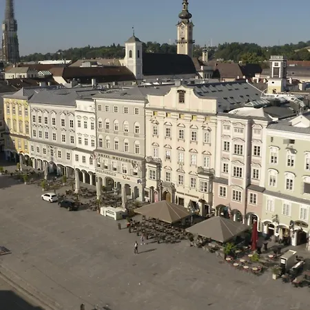 Austria Classic Wolfinger - Hauptplatz Hotell 3*