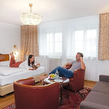 Hotel Austria Classic Wolfinger - Hauptplatz 3*