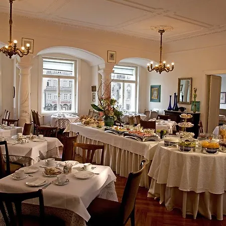 Hotel Austria Classic Wolfinger - Hauptplatz