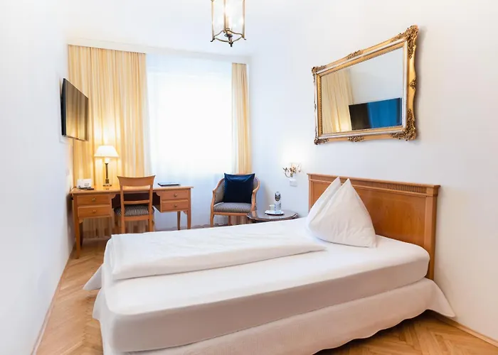 Austria Classic Wolfinger - Hauptplatz