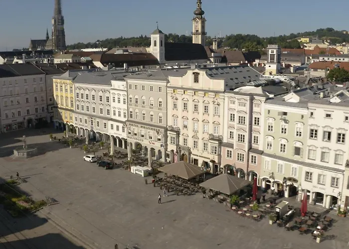 Austria Classic Wolfinger - Hauptplatz 酒店 3*