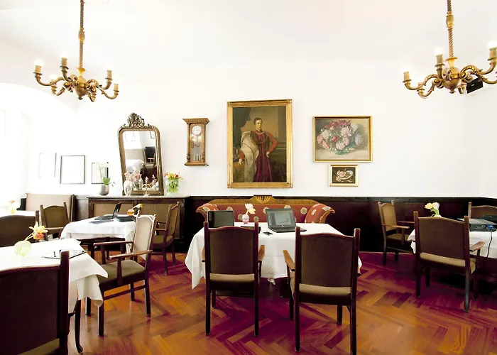 Austria Classic Wolfinger - Hauptplatz Szálloda