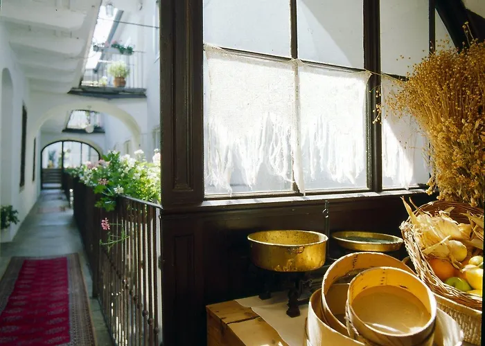 Austria Classic Wolfinger - Hauptplatz 3*